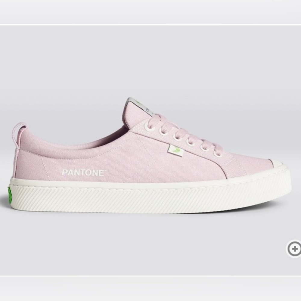 Cariumas OCA LOW Pantone Pale Lilac Canvas